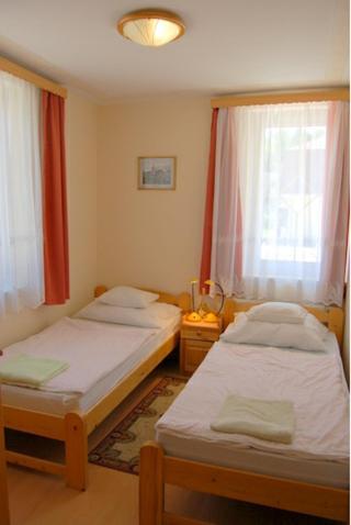 Cedrus Apartmanhaz - Cedrus Koez 7 Zalakaros Værelse billede